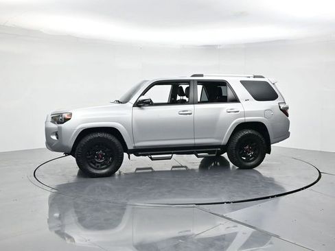 Used 2023 Toyota 4Runner SR5 Premium w/ Moonroof Package image 6