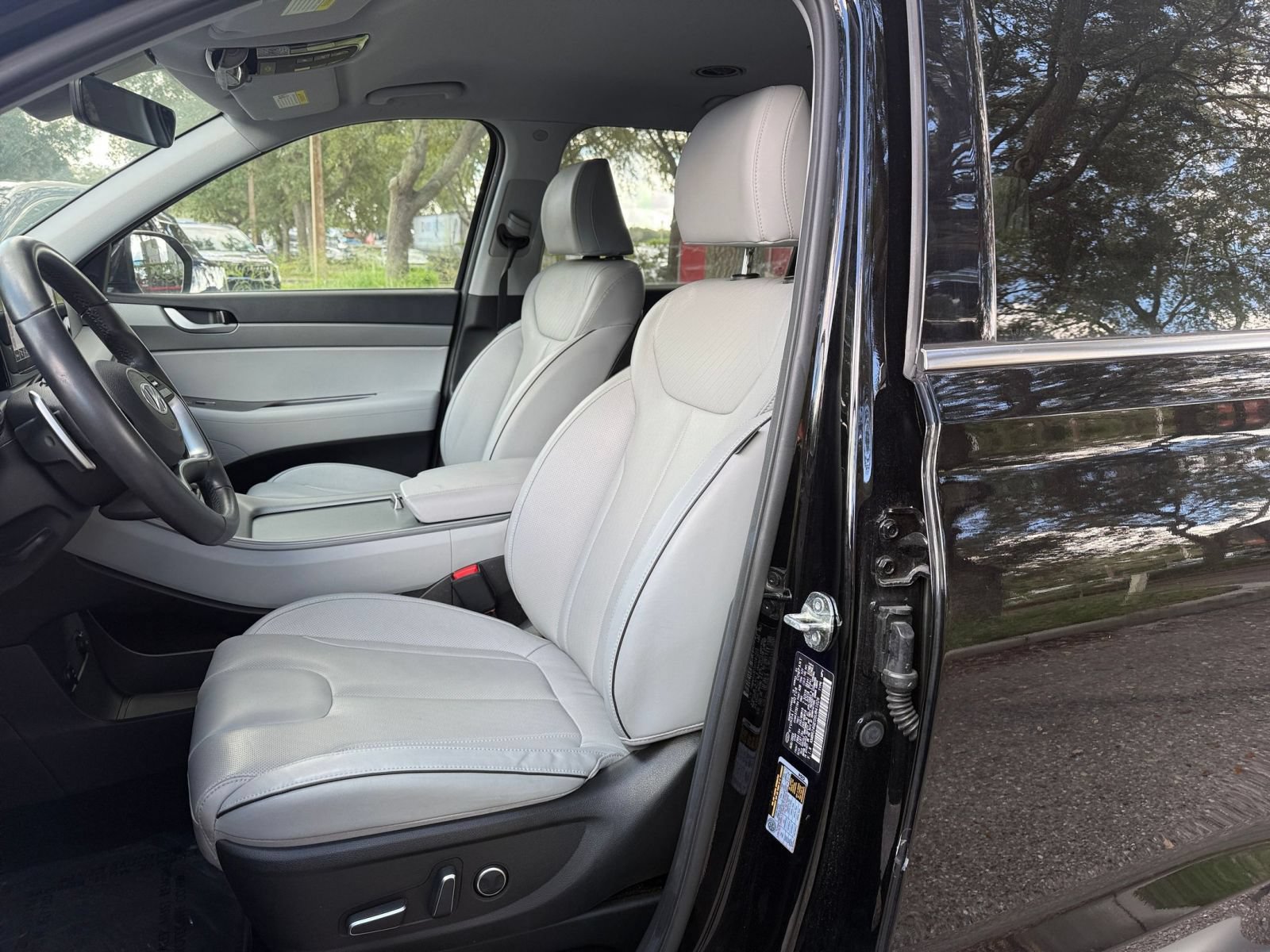 Used 2025 Hyundai Palisade SEL FWD image 36