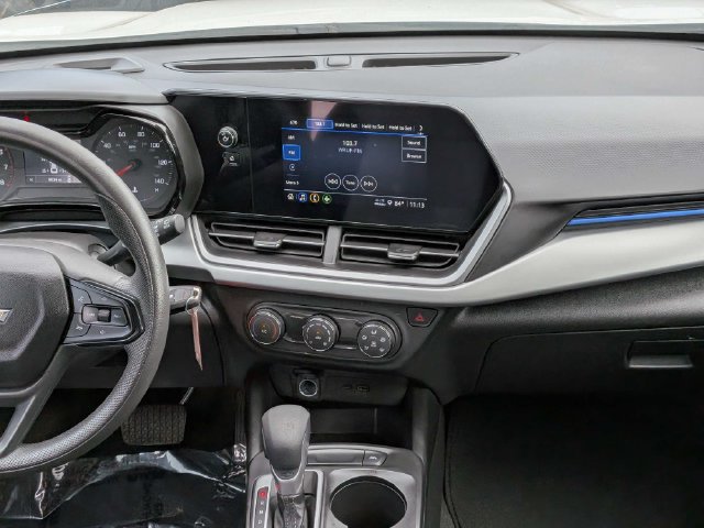 Used 2026 Chevrolet Trax LS w/ Driver Confidence Package FWD image 17