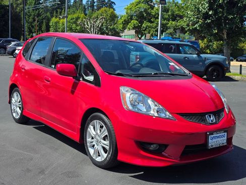 Used 2011 Honda Fit Sport image 9