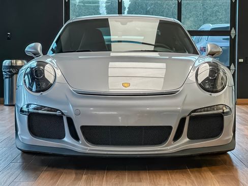 Used 2015 Porsche 911 GT3 image 8