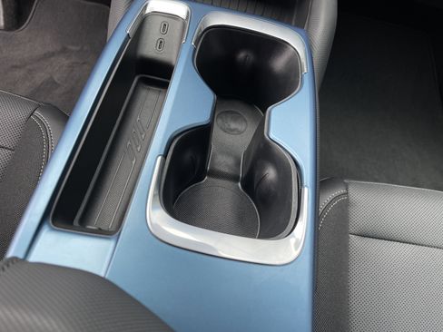 Used 2024 Chevrolet Equinox EV LT w/ LPO, Blackout Package image 29