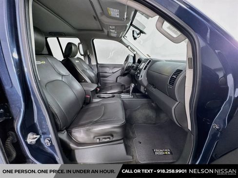 Used 2017 Nissan Frontier PRO-4X w/ Pro-4x Luxury Package AWD/4WD image 29