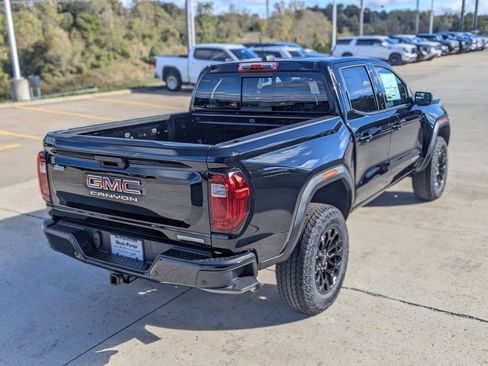 New 2026 GMC Canyon Elevation image 7