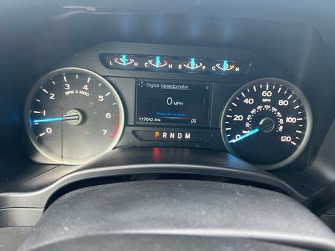 Used 2018 Ford F150 XLT w/ Equipment Group 301A Mid AWD/4WD image 22