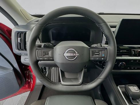 New 2026 Nissan Pathfinder SL w/ SL Premium Package AWD/4WD image 11