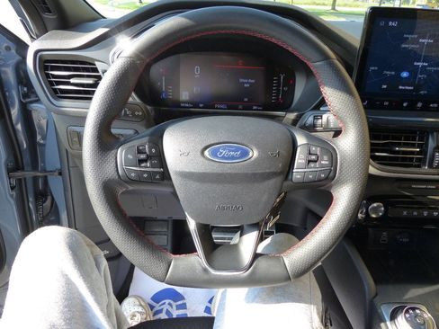 Used 2024 Ford Escape ST-Line Select w/ Tech Pack #1 AWD/4WD image 23
