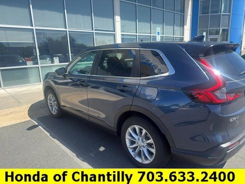 Used 2024 Honda CR-V EX-L image 3