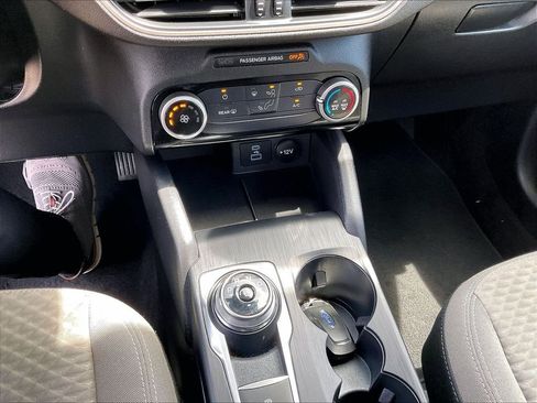 Used 2022 Ford Escape SE AWD/4WD image 25