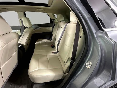 Used 2025 Cadillac XT5 Premium Luxury w/ Technology Package AWD/4WD image 22