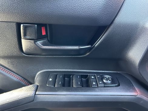 Used 2024 Toyota Tacoma TRD Pro image 21