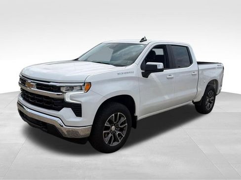 Used 2023 Chevrolet Silverado 1500 LT AWD/4WD image 4