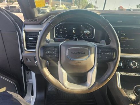 Used 2025 GMC Sierra 1500 Denali AWD/4WD image 32