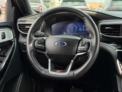 Certified 2024 Ford Explorer ST w/ Technology Package AWD/4WD image 6
