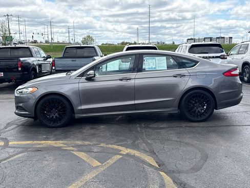 Used 2014 Ford Fusion SE FWD image 8