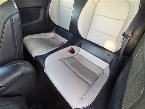 Used 2024 Ford Mustang Premium image 16