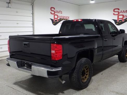 Used 2018 Chevrolet Silverado 1500 W/T w/ Black Out Edition image 5