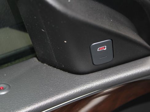 Used 2012 Audi A6 3.0T Prestige w/ Prestige Pkg image 10