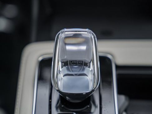 New 2026 Volvo XC90 B6 Ultra w/ Lounge Package image 25