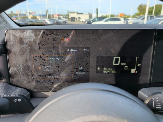 Used 2025 Nissan Kicks SV AWD/4WD image 15