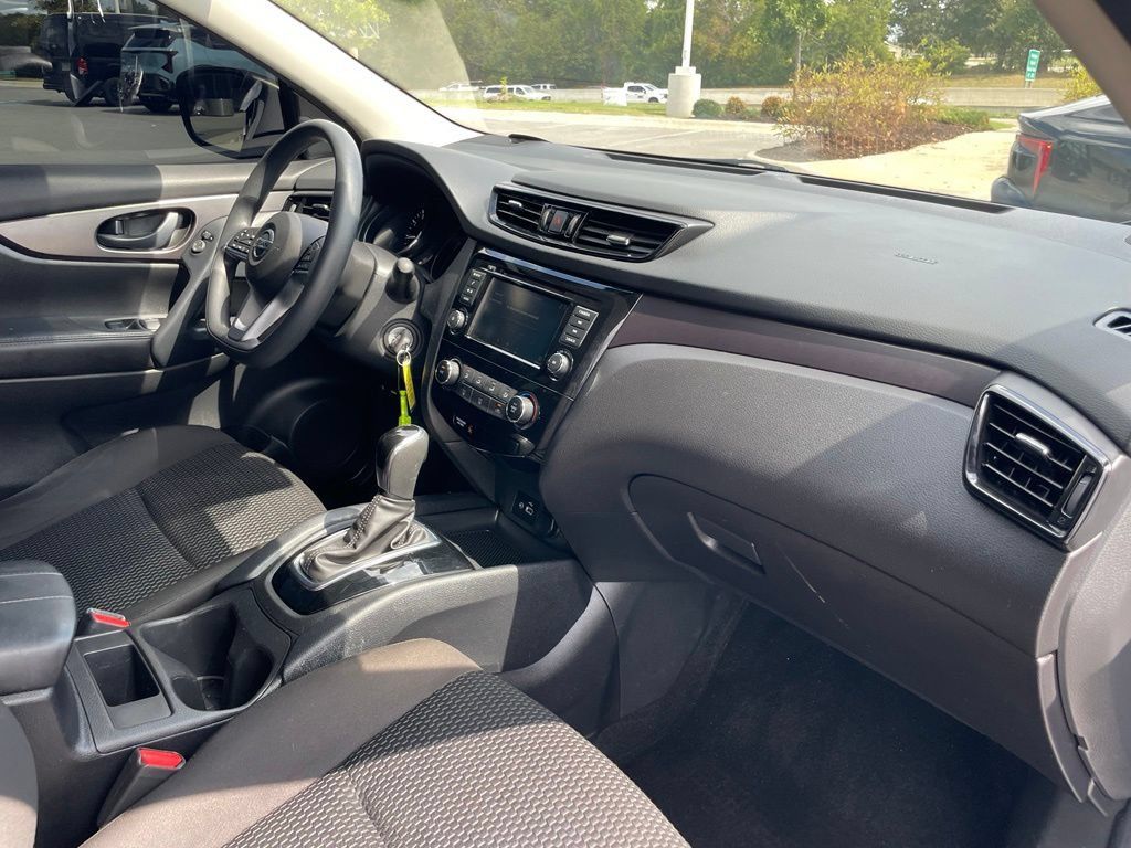 Used 2022 Nissan Rogue Sport S FWD image 30