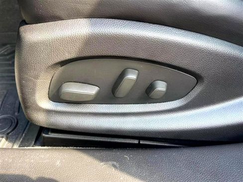 Used 2014 Buick LaCrosse Premium w/ Driver Confidence Package image 10