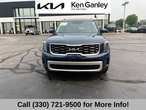 Certified 2024 Kia Telluride S w/ S Sunroof Package AWD/4WD image 4