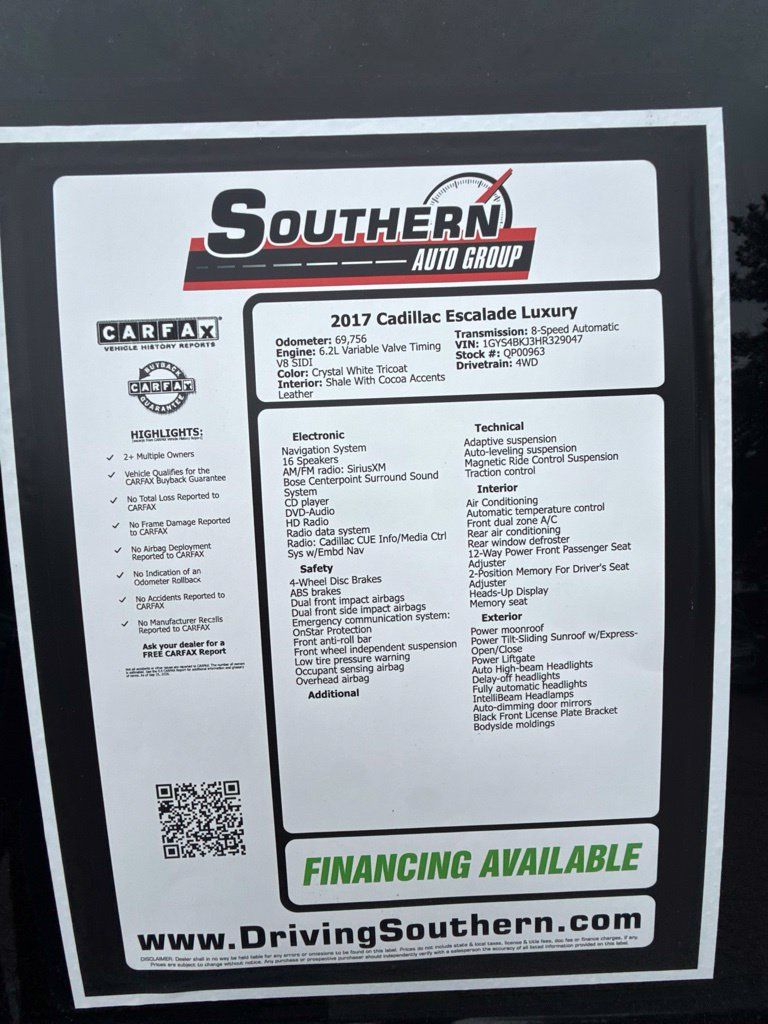 Used 2017 Cadillac Escalade Luxury AWD/4WD image 14