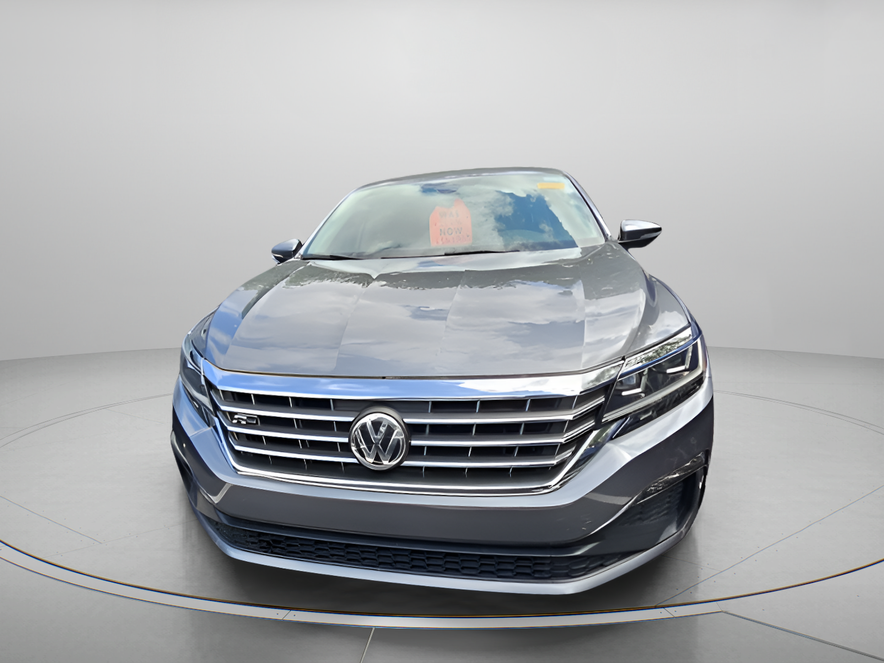 Used 2020 Volkswagen Passat 2.0T R-Line FWD image 4