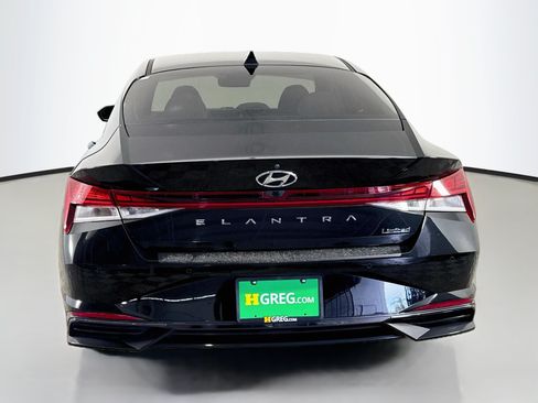 Used 2021 Hyundai Elantra Limited FWD image 8