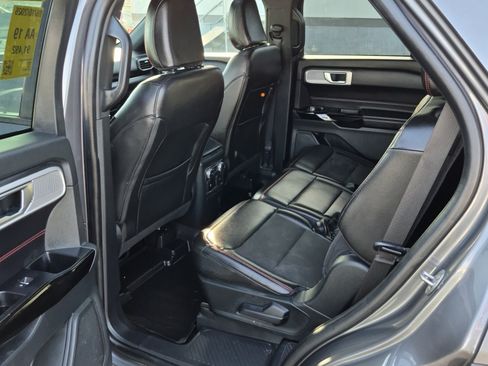 Used 2022 Ford Explorer ST-Line AWD/4WD image 9