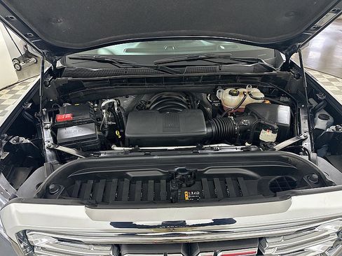 Used 2022 GMC Sierra 1500 SLT w/ SLT Premium Plus Package image 30