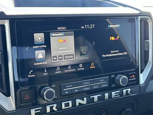 Used 2025 Nissan Frontier SV image 21