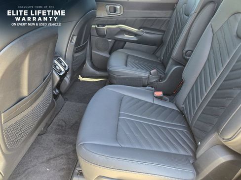 Used 2026 Kia Sorento SX Prestige AWD/4WD image 29