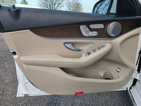 Used 2021 Mercedes-Benz C 300 4MATIC Sedan image 17