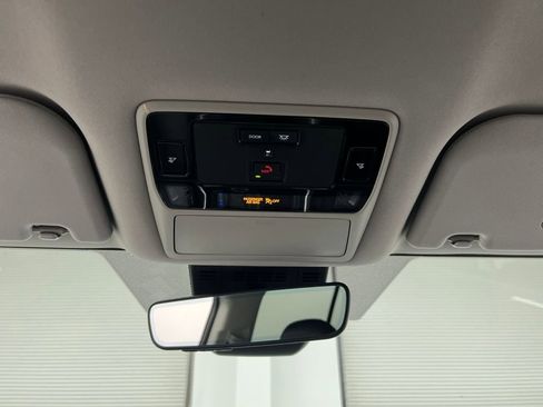 Used 2025 Toyota Grand Highlander AWD image 64