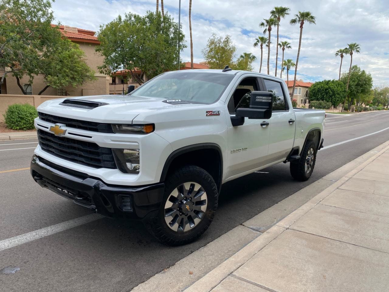 Used 2024 Chevrolet Silverado 2500 Custom w/ Custom Value Package AWD/4WD image 3