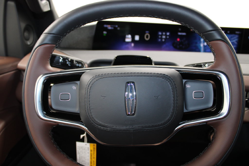 New 2027 Lincoln Navigator Reserve AWD/4WD image 37
