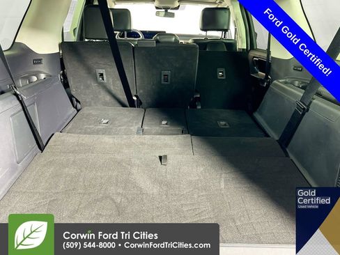 Certified 2025 Ford Expedition Max Platinum image 15