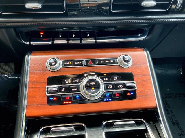 Used 2023 Lincoln Aviator Reserve w/ Equipment Group 201A AWD/4WD image 35