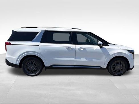 New 2026 Kia Carnival SX FWD image 8