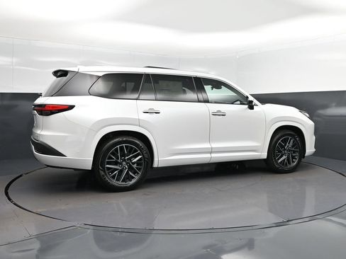 New 2026 Lexus TX 350 AWD image 8