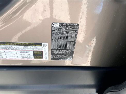 Used 2023 Land Rover Range Rover Sport SE AWD/4WD image 30