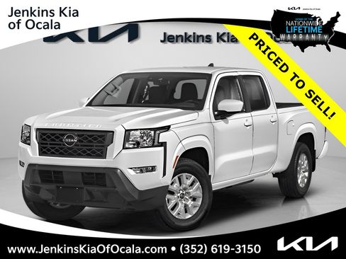 Used 2022 Nissan Frontier SV w/ Technology Package image 1