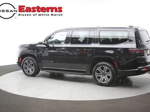 Used 2024 Jeep Wagoneer Series II AWD/4WD image 64