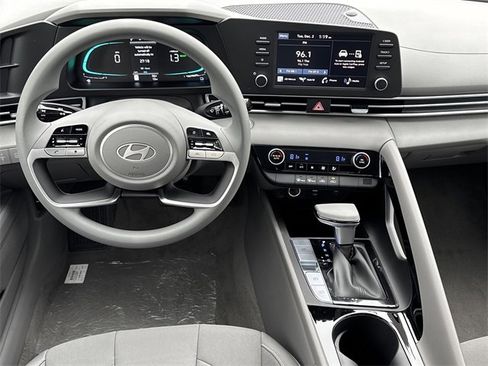 New 2026 Hyundai Elantra Blue image 22