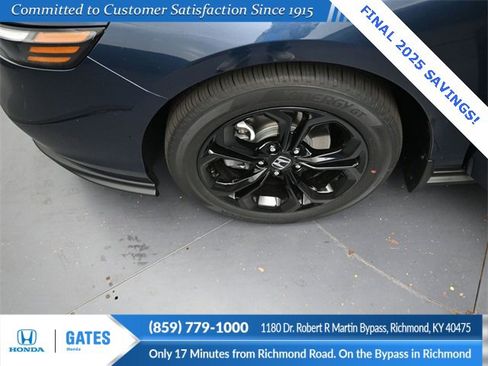 New 2025 Honda Accord SE image 39