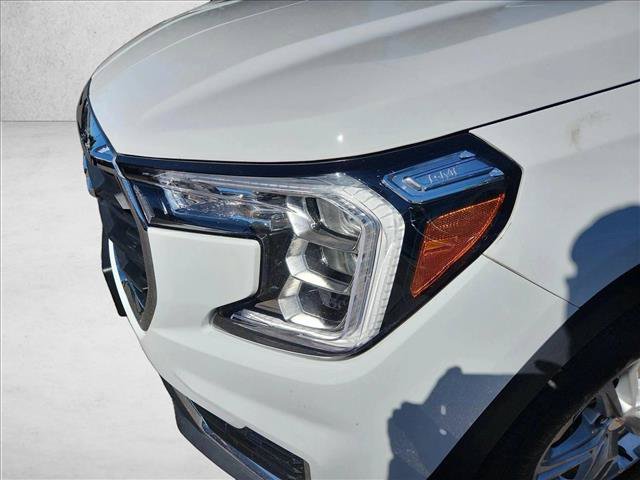 Certified 2024 GMC Terrain SLE w/ Driver Convenience Package AWD/4WD image 5