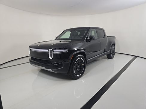 Used 2025 Rivian R1T Adventure AWD/4WD image 1