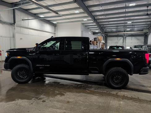 Used 2025 GMC Sierra 2500 AT4X w/ AT4X AEV Edition AWD/4WD image 5